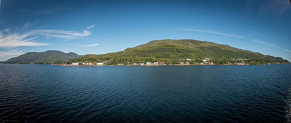 Friday_750_8849-Pano