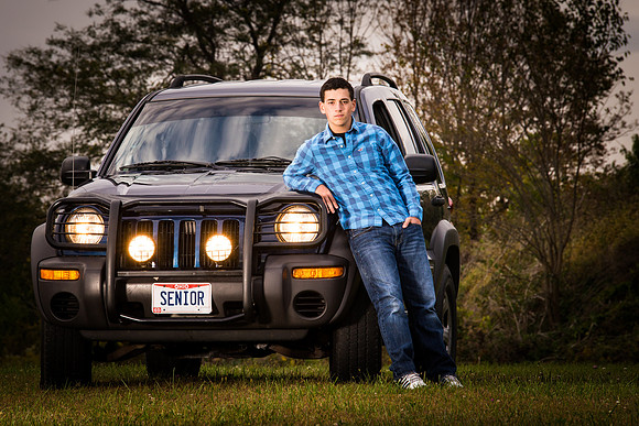 0102_2015_Tyler_France_Senior_Session_lp