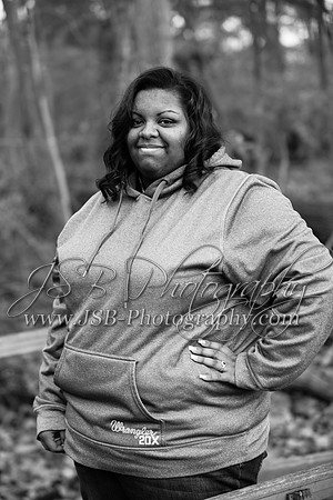 2018_Sara_Rhoads_Senior_Session_002-6537-2
