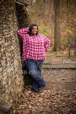 2018_Sara_Rhoads_Senior_Session_030-6612