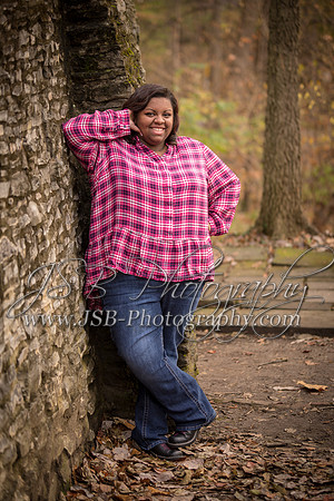 2018_Sara_Rhoads_Senior_Session_032-6616