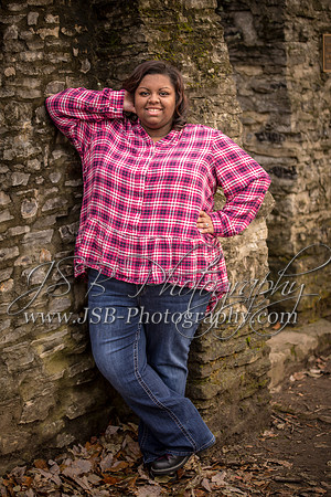 2018_Sara_Rhoads_Senior_Session_033-6620