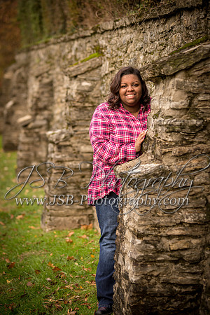 2018_Sara_Rhoads_Senior_Session_037-6628