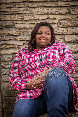 2018_Sara_Rhoads_Senior_Session_053-6690