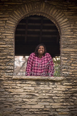 2018_Sara_Rhoads_Senior_Session_065-6731