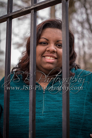 2018_Sara_Rhoads_Senior_Session_070-6747