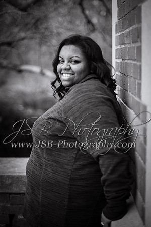 2018_Sara_Rhoads_Senior_Session_078-6787-2