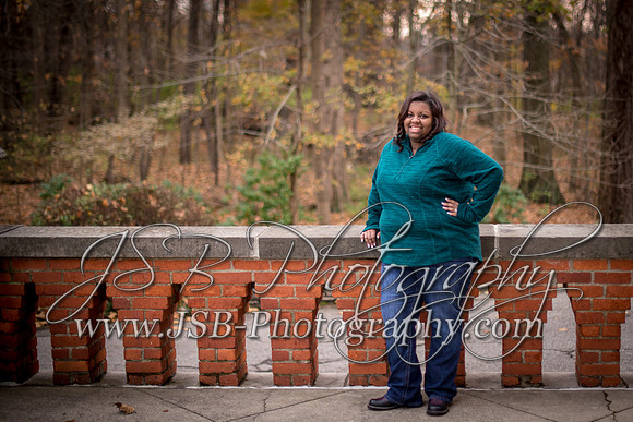 2018_Sara_Rhoads_Senior_Session_086-6809