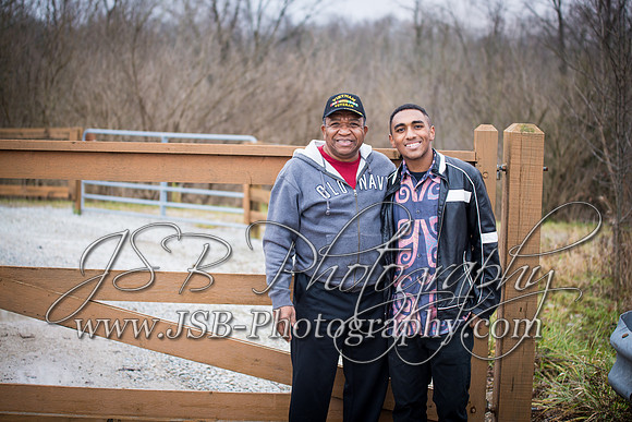 2018_Engram_Senior_Session-081-8708