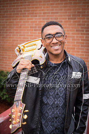 2018_Engram_Senior_Session-004-8402