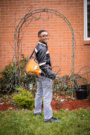 2018_Engram_Senior_Session-009-8420