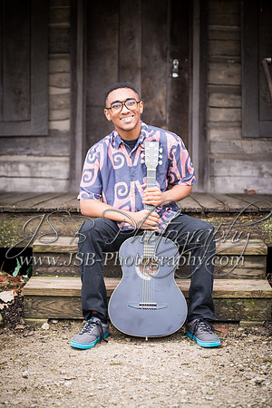 2018_Engram_Senior_Session-011-8434