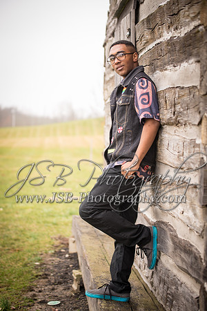 2018_Engram_Senior_Session-019-8460