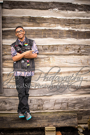 2018_Engram_Senior_Session-025-8485