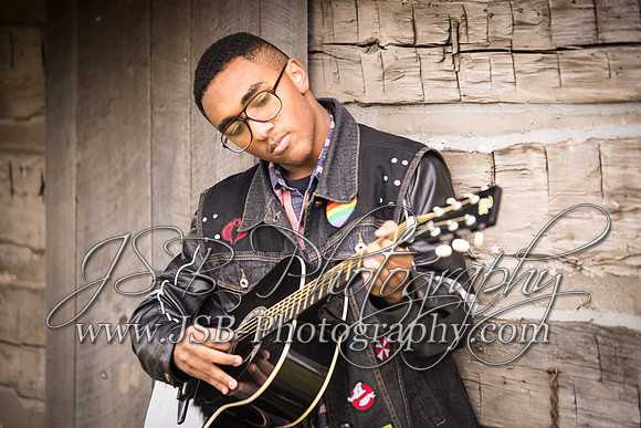 2018_Engram_Senior_Session-030-8509