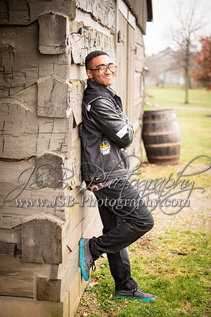 2018_Engram_Senior_Session-037-8545