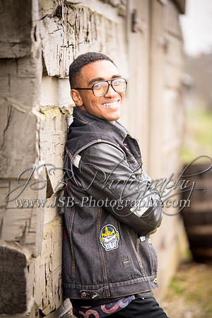 2018_Engram_Senior_Session-038-8550