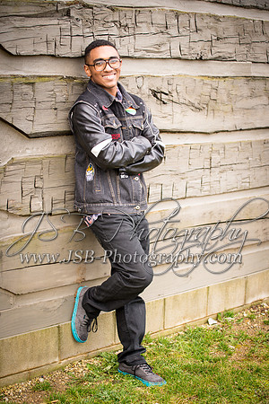 2018_Engram_Senior_Session-045-8572