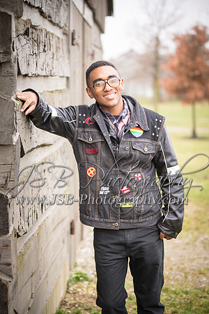 2018_Engram_Senior_Session-046-8577