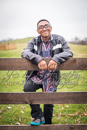 2018_Engram_Senior_Session-063-8656