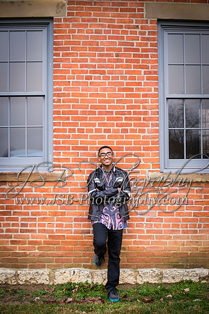 2018_Engram_Senior_Session-068-8673