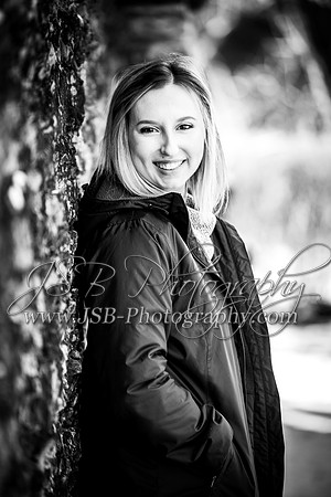 2019_Alison_Copley_Senior_Session-040-8809_pp
