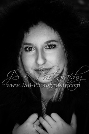 2019_Alison_Copley_Senior_Session-023-8776-2_pp