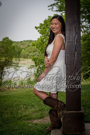 2019_Maddie_Price_Senior_SR_1997