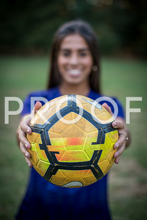 2019_Savanna_Rife_Senior_9359
