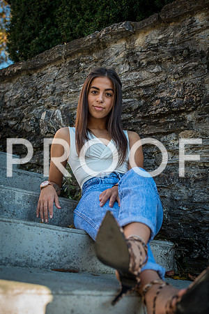 2019_Savanna_Rife_Senior_9239