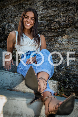 2019_Savanna_Rife_Senior_9242