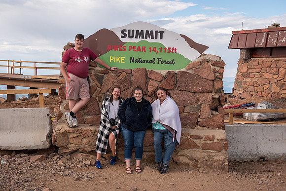 2020_FamilyVaca_Day02_PikesPeak_20200706_175522.2883
