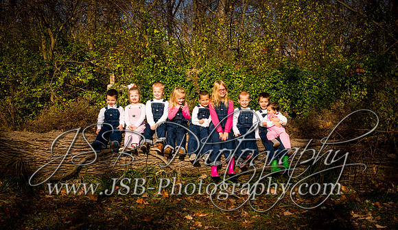 9267-0001_2017_Hart_Family
