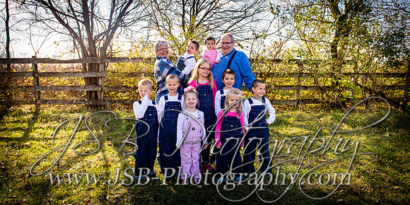 9375-0024_2017_Hart_Family