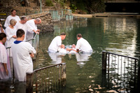 0006_2015_Israel_Trip_Jordan_Baptizing_4090
