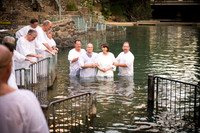 0016_2015_Israel_Trip_Jordan_Baptizing_4100